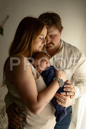 Kansas City Studio Lifestyle Newborn Photography | Natural & Timeless Newborn Portraits
