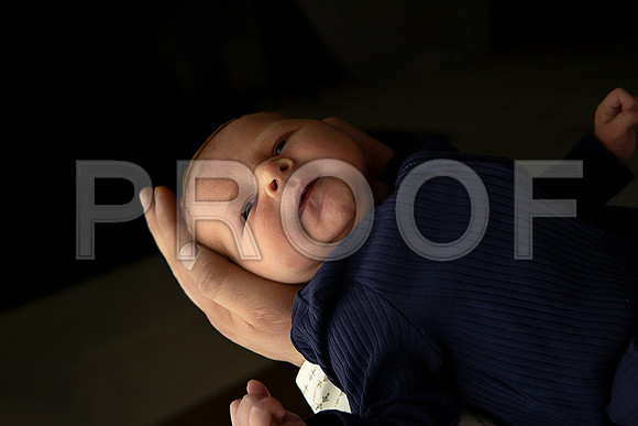 Kansas City Studio Lifestyle Newborn Photography | Natural & Timeless Newborn Portraits