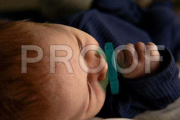Kansas City Studio Lifestyle Newborn Photography | Natural & Timeless Newborn Portraits