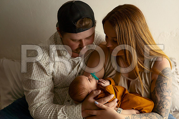 Kansas City Studio Lifestyle Newborn Photography | Natural & Timeless Newborn Portraits