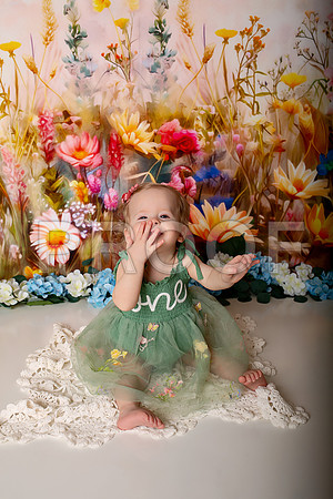 Boho Wildflower First Birthday Cake Smash Photography in Kansas City