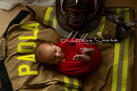 Kansas City High-End Newborn Photographer | Heather Sears Photography