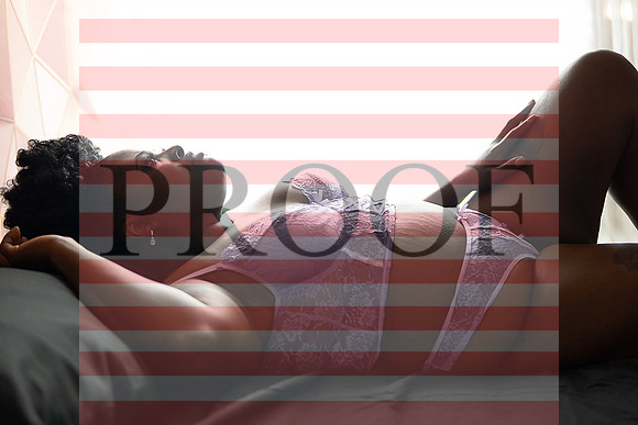 Kansas City WOC Boudoir Photographer | Melanin-Focused Luxury Portraits