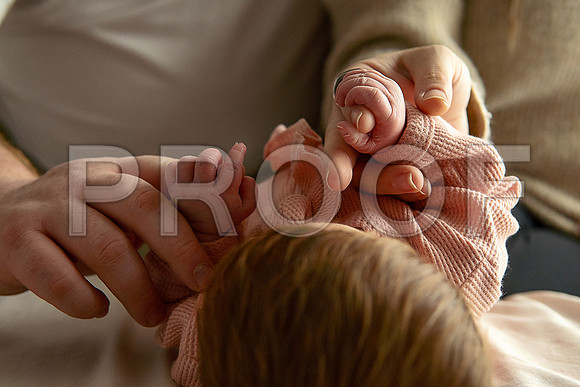 KC Newborn Photographer | Studio Lifestyle Newborn Photography