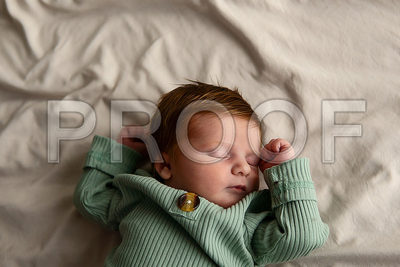 KC Newborn Photographer | Studio Lifestyle Newborn Photography