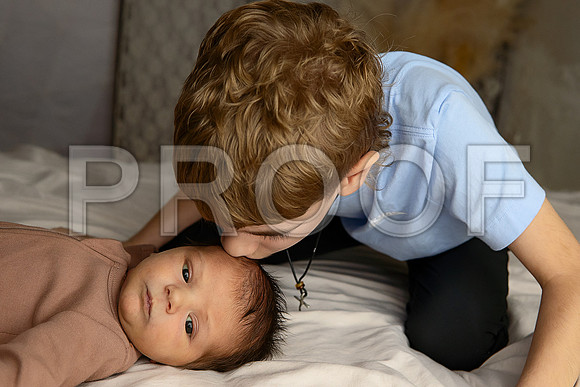 KC Newborn Photographer | Studio Lifestyle Newborn Photography