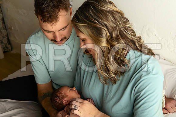 KC Newborn Photographer | Studio Lifestyle Newborn Photography