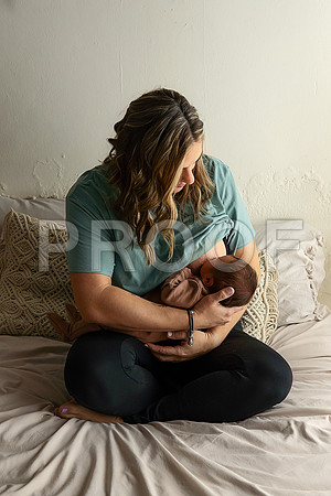 KC Newborn Photographer | Studio Lifestyle Newborn Photography