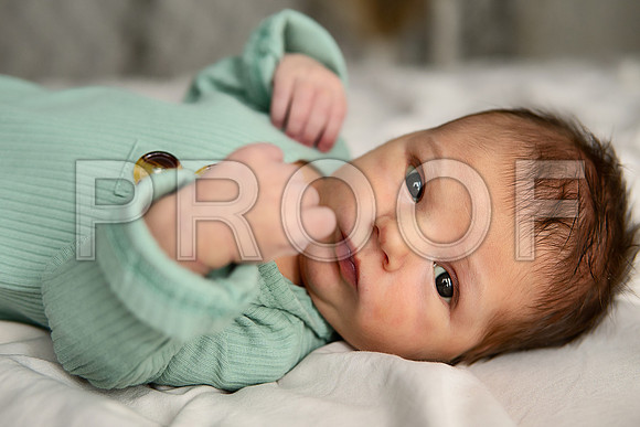 KC Newborn Photographer | Studio Lifestyle Newborn Photography