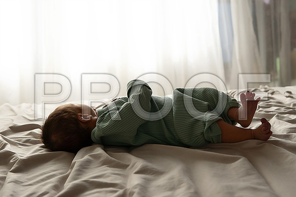 KC Newborn Photographer | Studio Lifestyle Newborn Photography