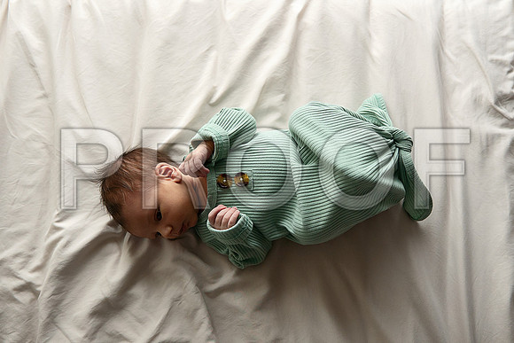 KC Newborn Photographer | Studio Lifestyle Newborn Photography