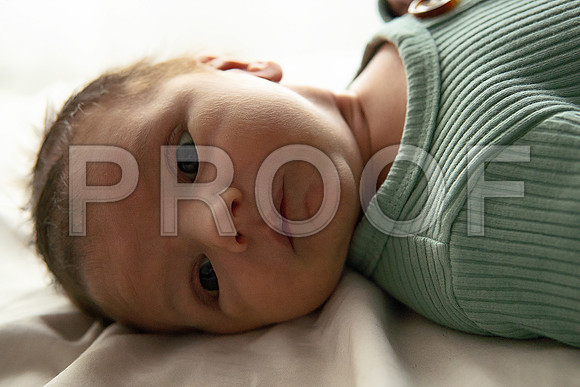 KC Newborn Photographer | Studio Lifestyle Newborn Photography