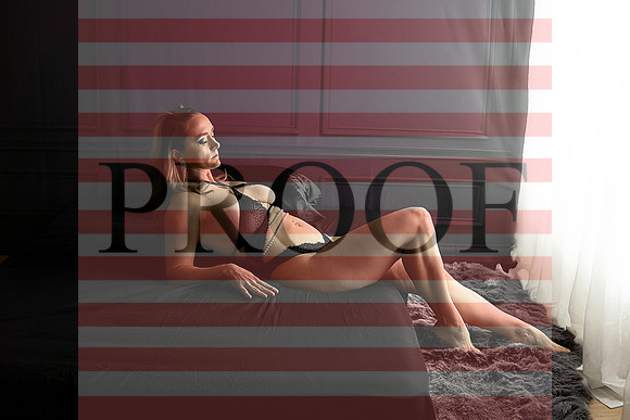 Kansas City Boudoir Photographer | Empowering Luxury Experience