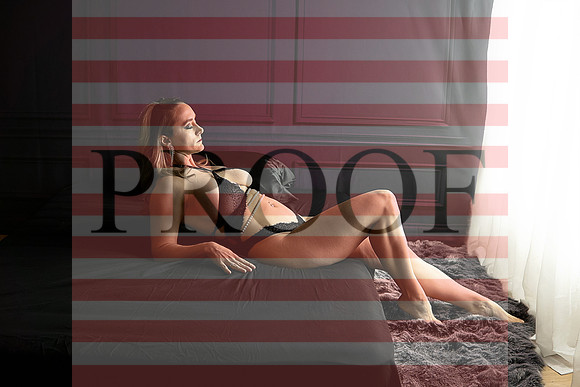 Kansas City Boudoir Photographer | Empowering Luxury Experience