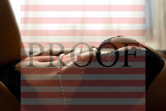 Kansas City Boudoir Photographer | Empowering Luxury Experience
