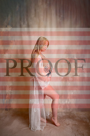 Luxury Kansas City Maternity Photographer | Couture Photo Sessions