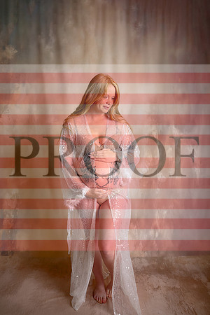 Luxury Kansas City Maternity Photographer | Couture Photo Sessions