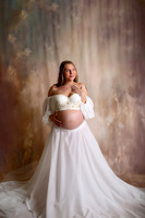 Luxury Kansas City Maternity Photographer | Couture Photo Sessions