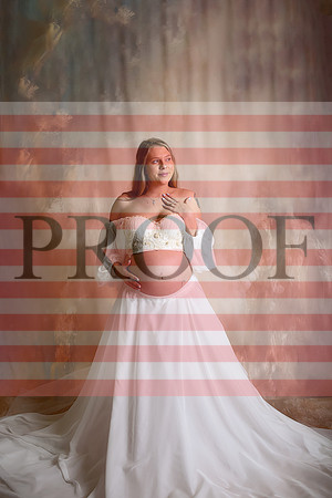 Luxury Kansas City Maternity Photographer | Couture Photo Sessions