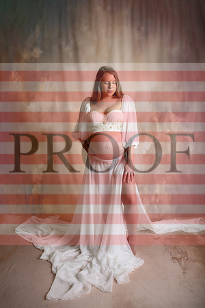 Luxury Kansas City Maternity Photographer | Couture Photo Sessions
