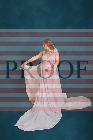 Luxury Kansas City Maternity Photographer | Couture Photo Sessions