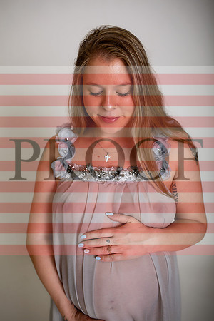Luxury Kansas City Maternity Photographer | Couture Photo Sessions