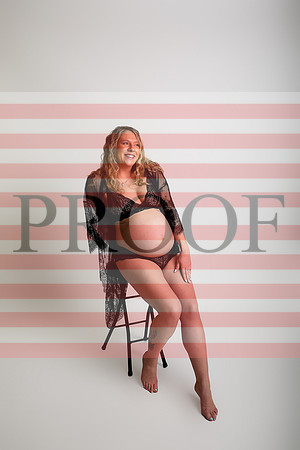 Luxury Kansas City Maternity Photographer | Couture Photo Sessions