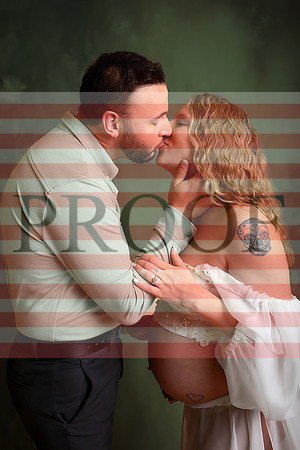 Luxury Kansas City Maternity Photographer | Couture Photo Sessions