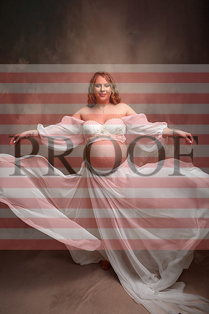 Luxury Kansas City Maternity Photographer | Couture Photo Sessions