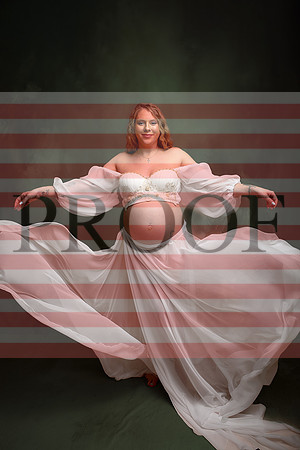 Luxury Kansas City Maternity Photographer | Couture Photo Sessions
