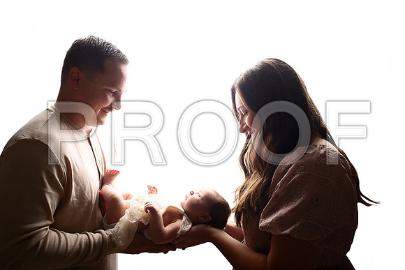 Kansas City Newborn Photographer | Award-Winning Baby Portraits