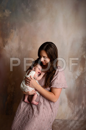 Kansas City Newborn Photographer | Award-Winning Baby Portraits