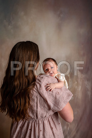 Kansas City Newborn Photographer | Award-Winning Baby Portraits