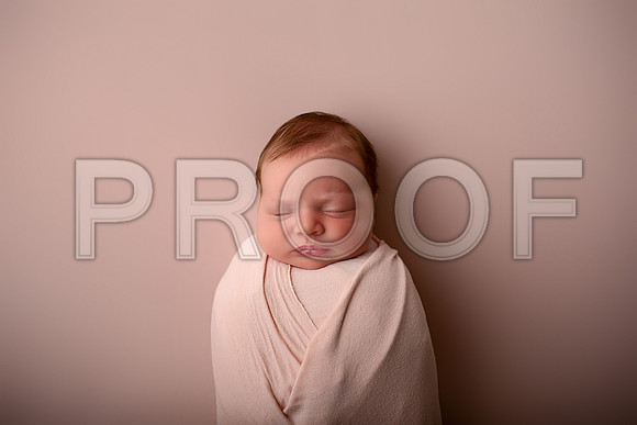 Kansas City Newborn Photographer | Award-Winning Baby Portraits