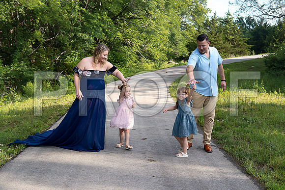 Luxury Kansas City Maternity Photographer | Couture Photo Sessions