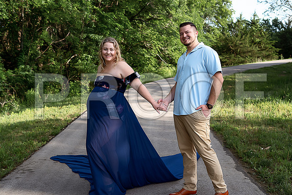 Luxury Kansas City Maternity Photographer | Couture Photo Sessions