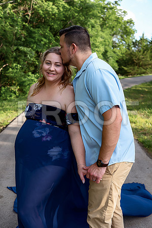 Luxury Kansas City Maternity Photographer | Couture Photo Sessions