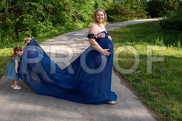 Luxury Kansas City Maternity Photographer | Couture Photo Sessions
