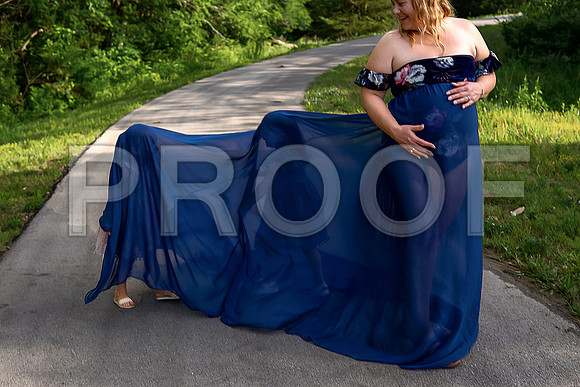 Luxury Kansas City Maternity Photographer | Couture Photo Sessions