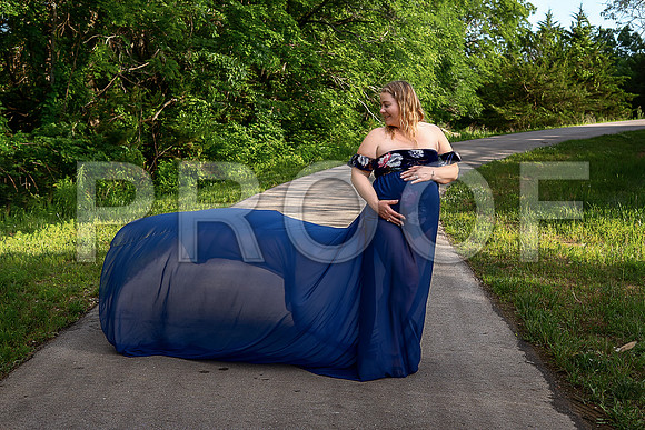 Luxury Kansas City Maternity Photographer | Couture Photo Sessions