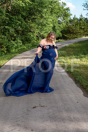 Luxury Kansas City Maternity Photographer | Couture Photo Sessions