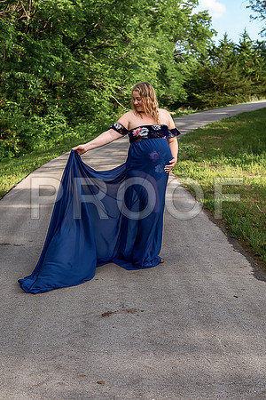 Luxury Kansas City Maternity Photographer | Couture Photo Sessions