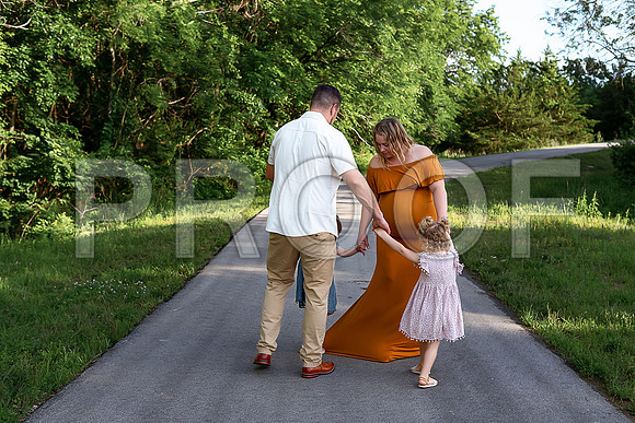 Luxury Kansas City Maternity Photographer | Couture Photo Sessions