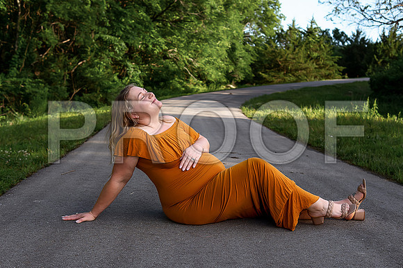 Luxury Kansas City Maternity Photographer | Couture Photo Sessions