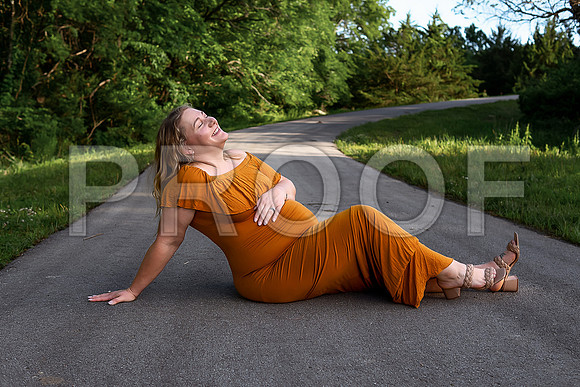 Luxury Kansas City Maternity Photographer | Couture Photo Sessions
