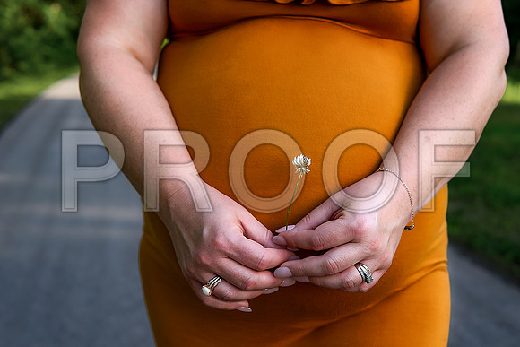 Luxury Kansas City Maternity Photographer | Couture Photo Sessions
