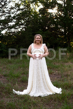 Luxury Kansas City Maternity Photographer | Couture Photo Sessions