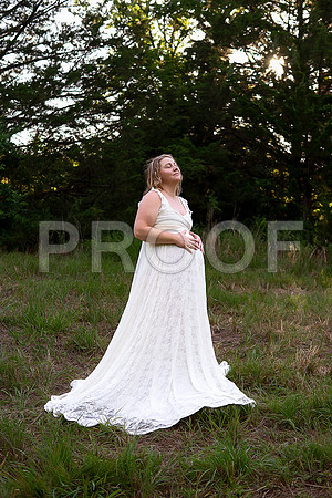 Luxury Kansas City Maternity Photographer | Couture Photo Sessions