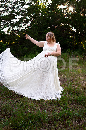 Luxury Kansas City Maternity Photographer | Couture Photo Sessions