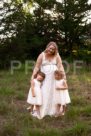Luxury Kansas City Maternity Photographer | Couture Photo Sessions